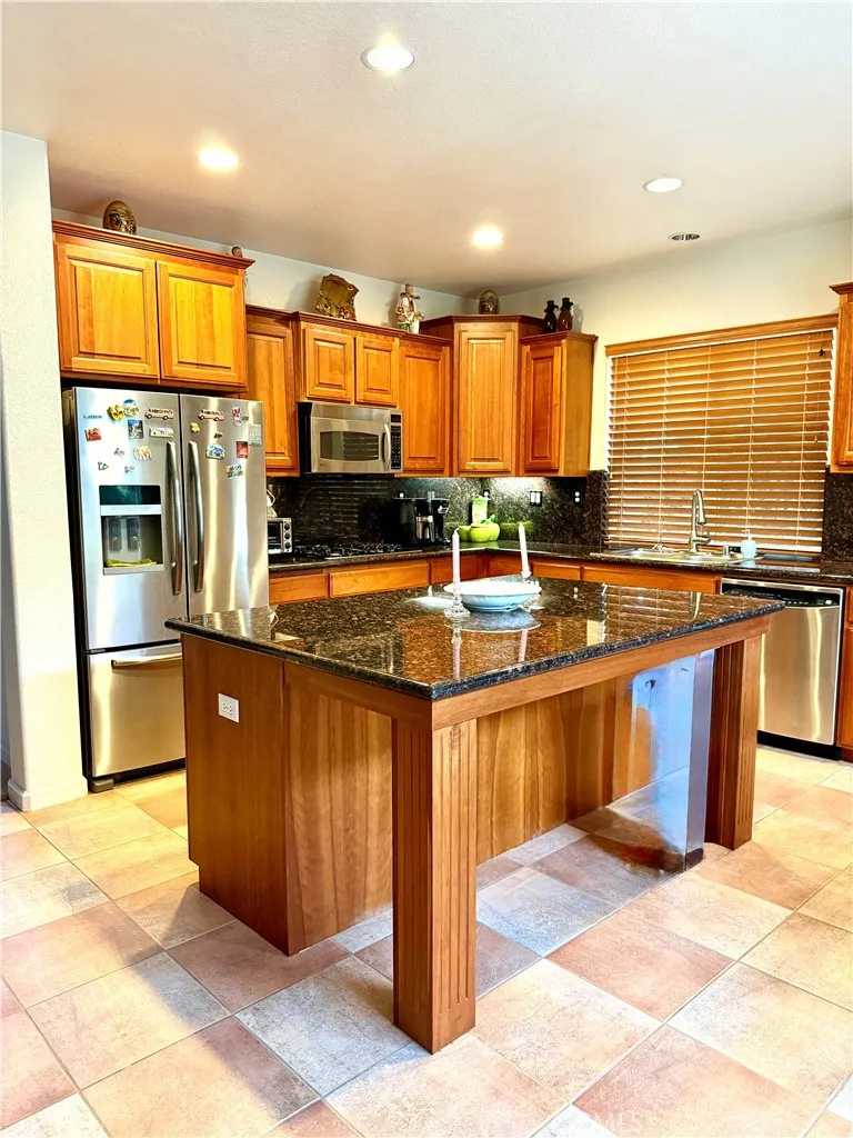 9200 Hunters creek Way Chowchilla, CA 93610