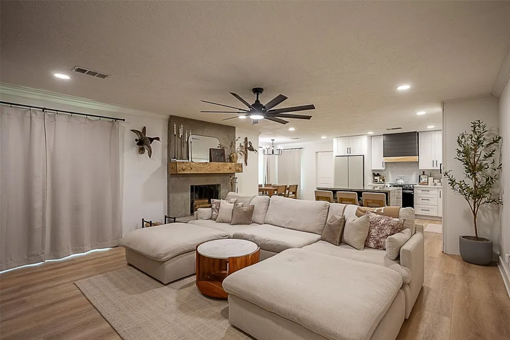 200 Jena Lane Lumberton, TX 77657