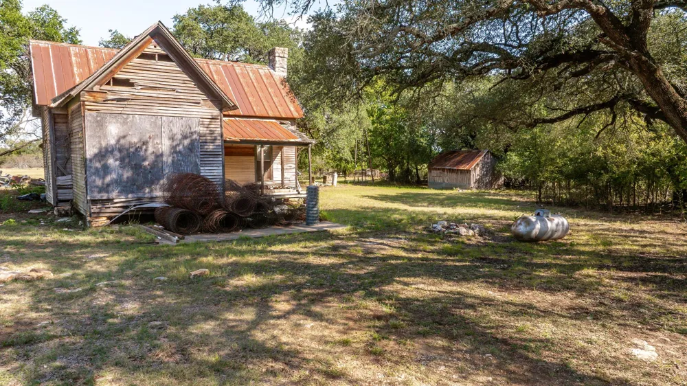 10400 FM 927 Iredell, TX 76649