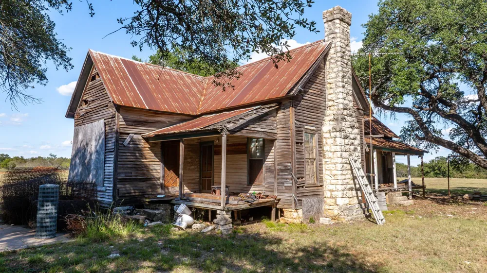 10400 FM 927 Iredell, TX 76649