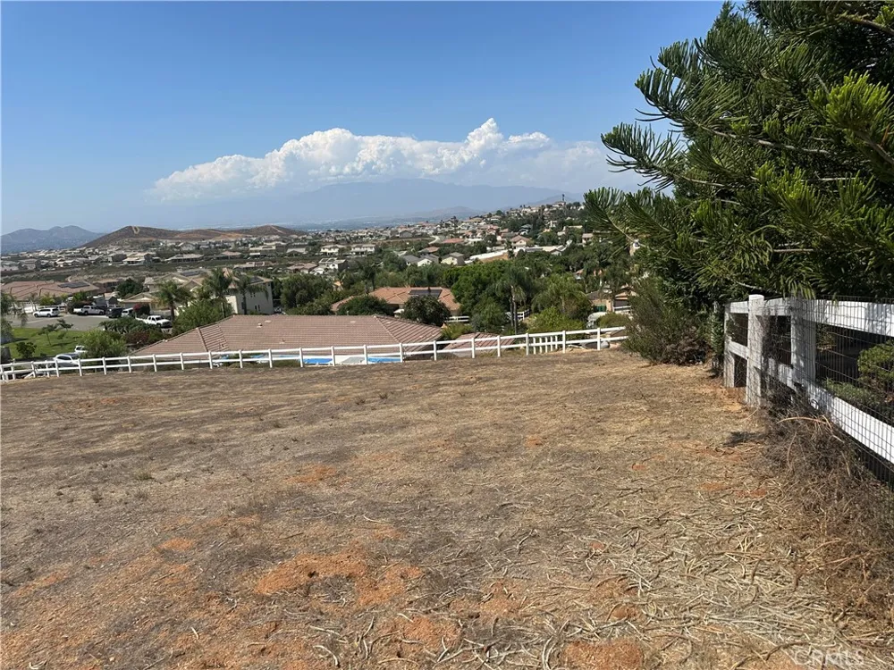 Dove Canyon Drive Riverside, CA 92503