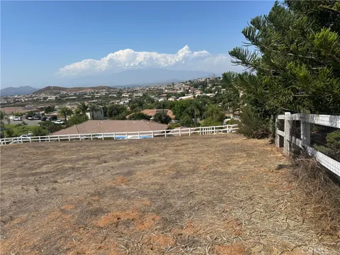 Dove Canyon Drive