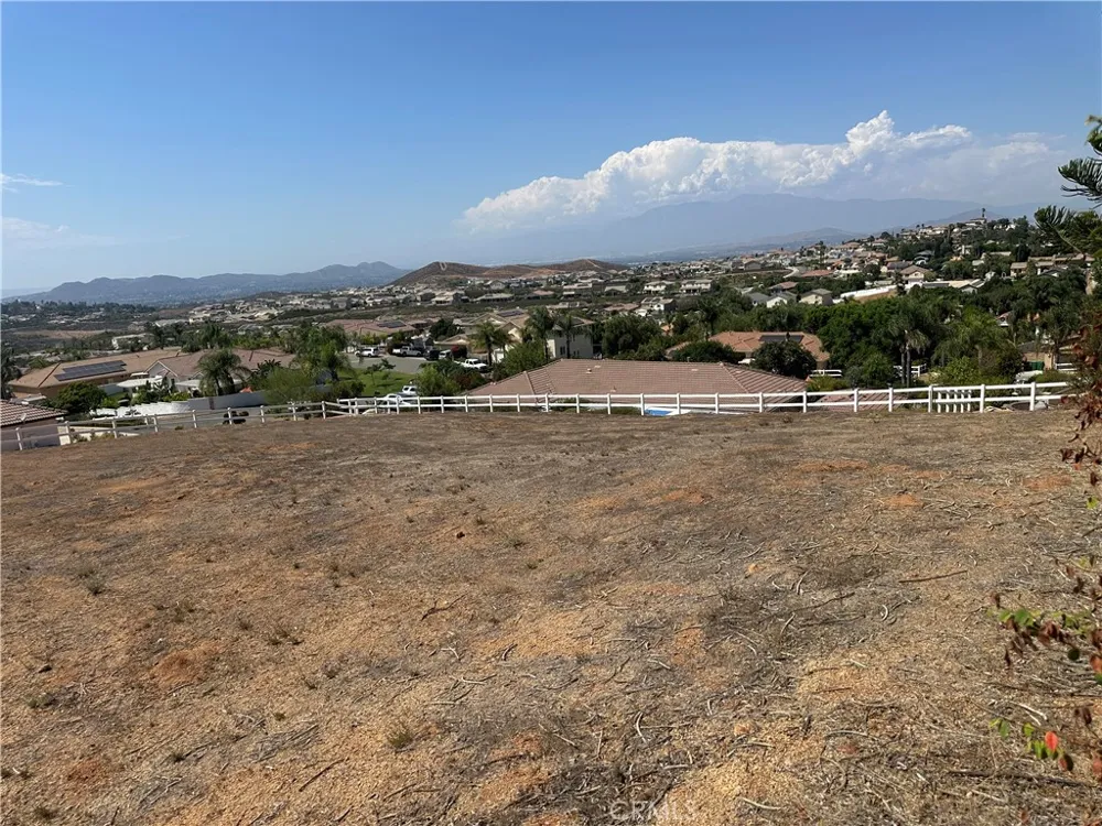 Dove Canyon Drive Riverside, CA 92503