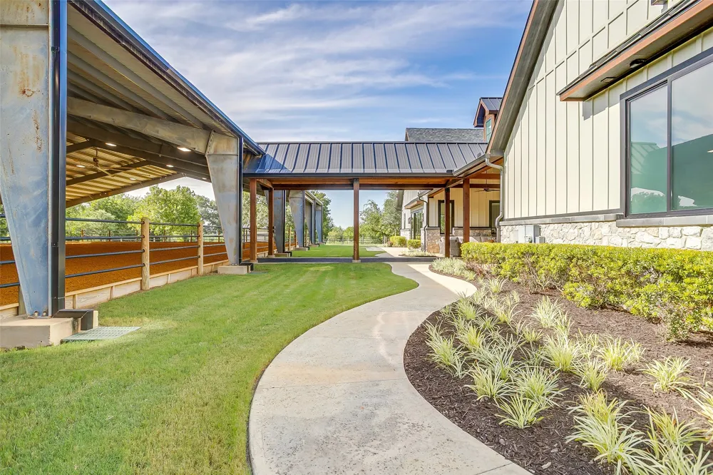5000 T W King Road Southlake, TX 76092