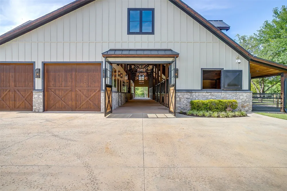 5000 T W King Road Southlake, TX 76092