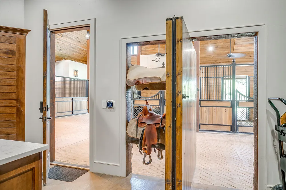 5000 T W King Road Southlake, TX 76092