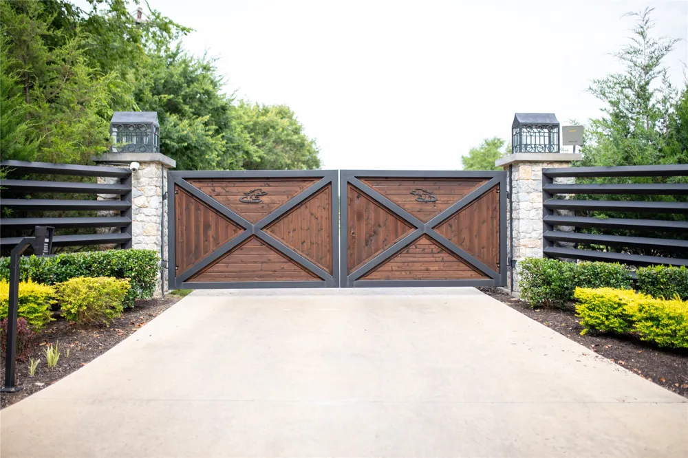 5000 T W King Road Southlake, TX 76092