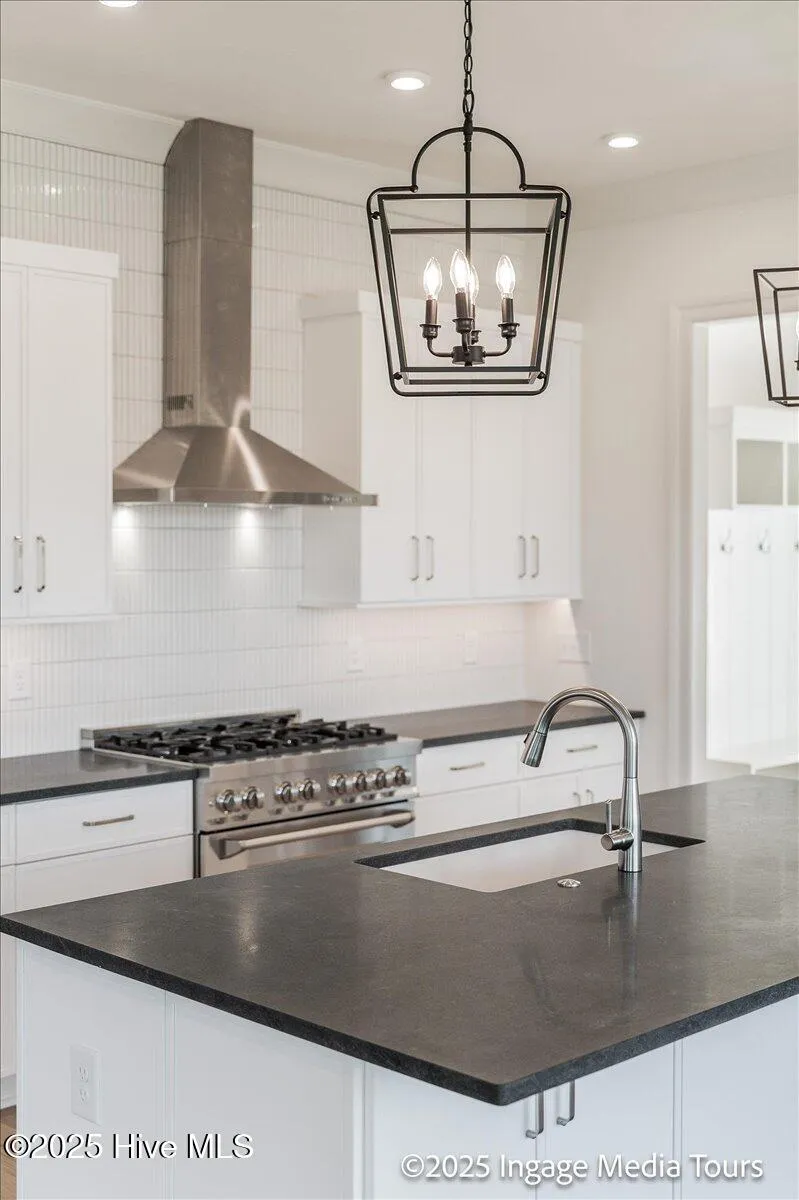 90 Pinewood Cove Snow Hill, NC 28580