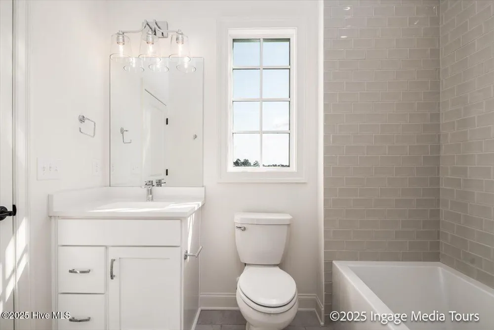90 Pinewood Cove Snow Hill, NC 28580