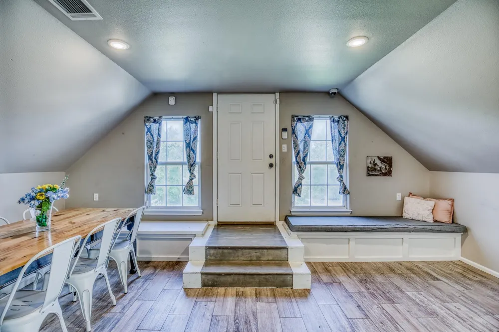 13555 Fm 1155 E Washington, TX 77880