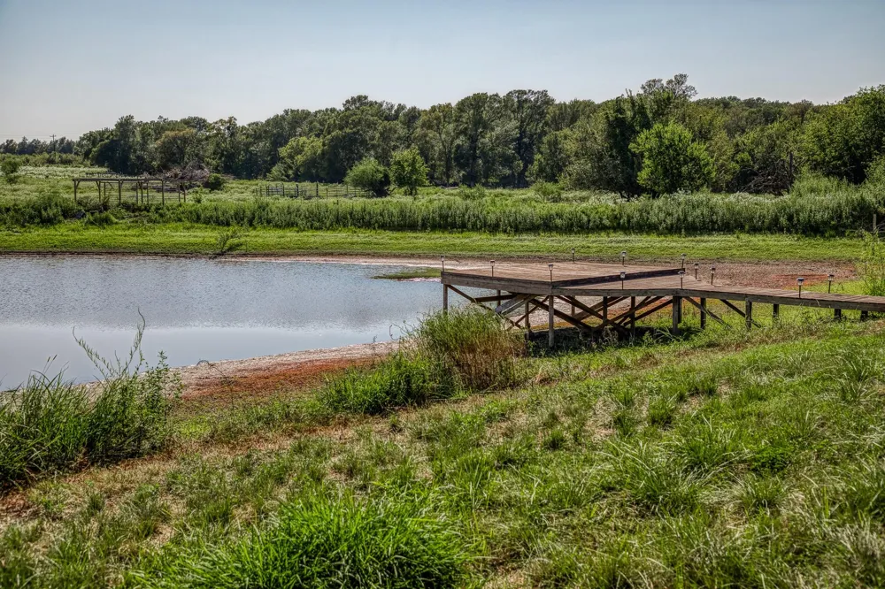 13555 Fm 1155 E Washington, TX 77880