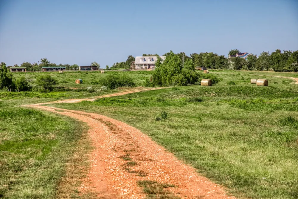 13555 Fm 1155 E Washington, TX 77880
