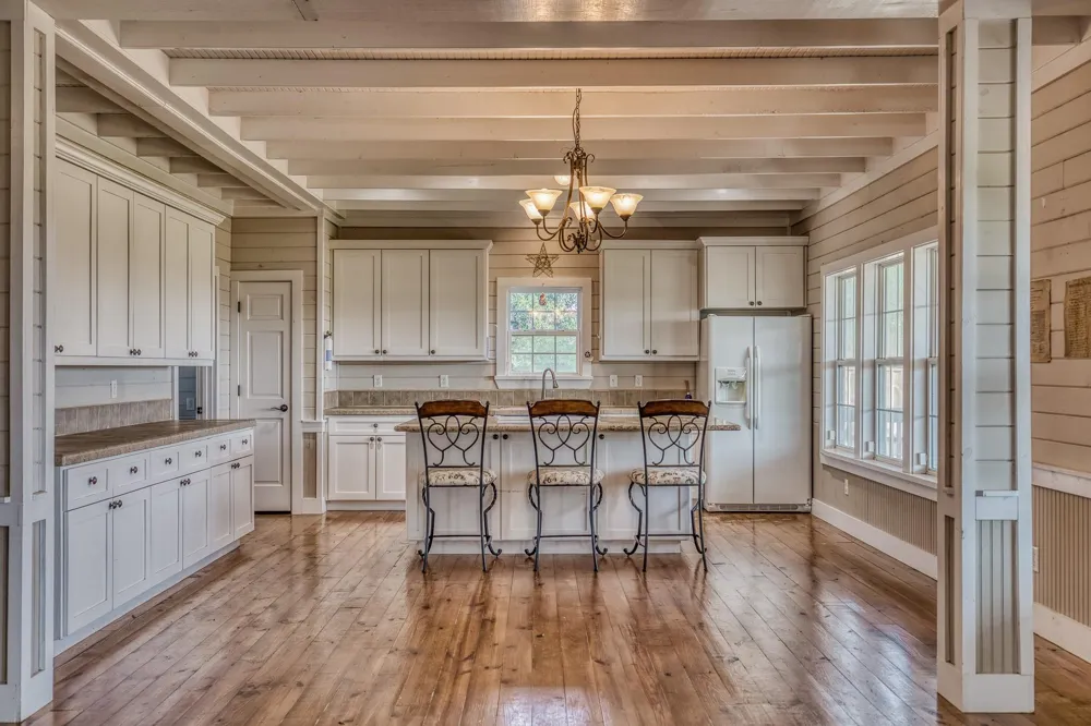 13555 Fm 1155 E Washington, TX 77880