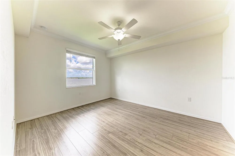 1010 TIDEWATER SHORES LOOP #304 Bradenton, FL 34208
