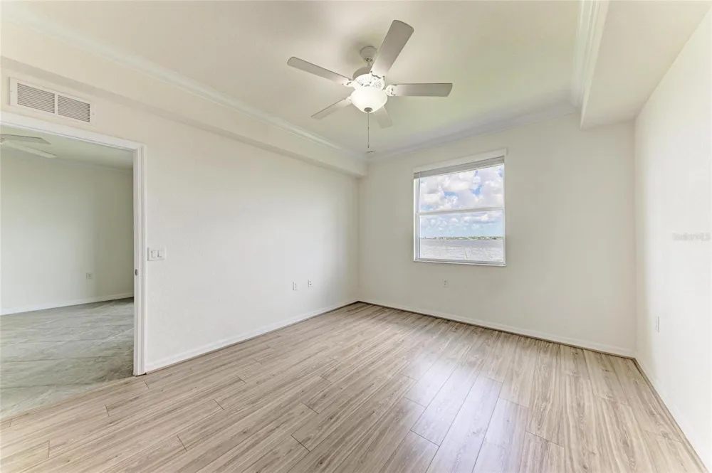 1010 TIDEWATER SHORES LOOP #304 Bradenton, FL 34208
