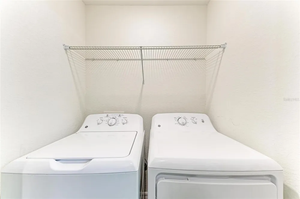 1010 TIDEWATER SHORES LOOP #304 Bradenton, FL 34208