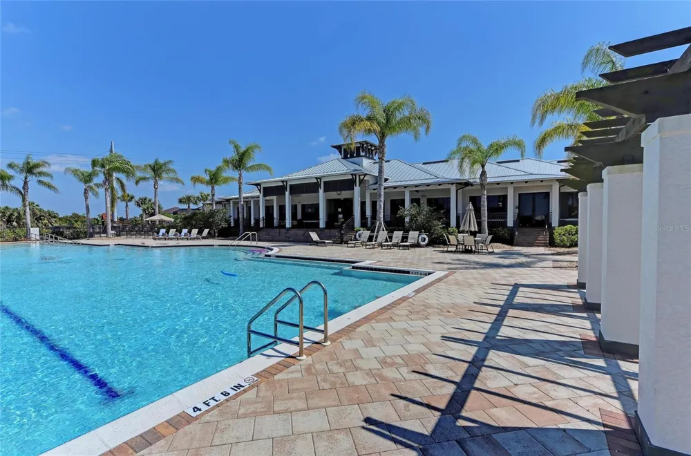 1010 TIDEWATER SHORES LOOP #304 Bradenton, FL 34208