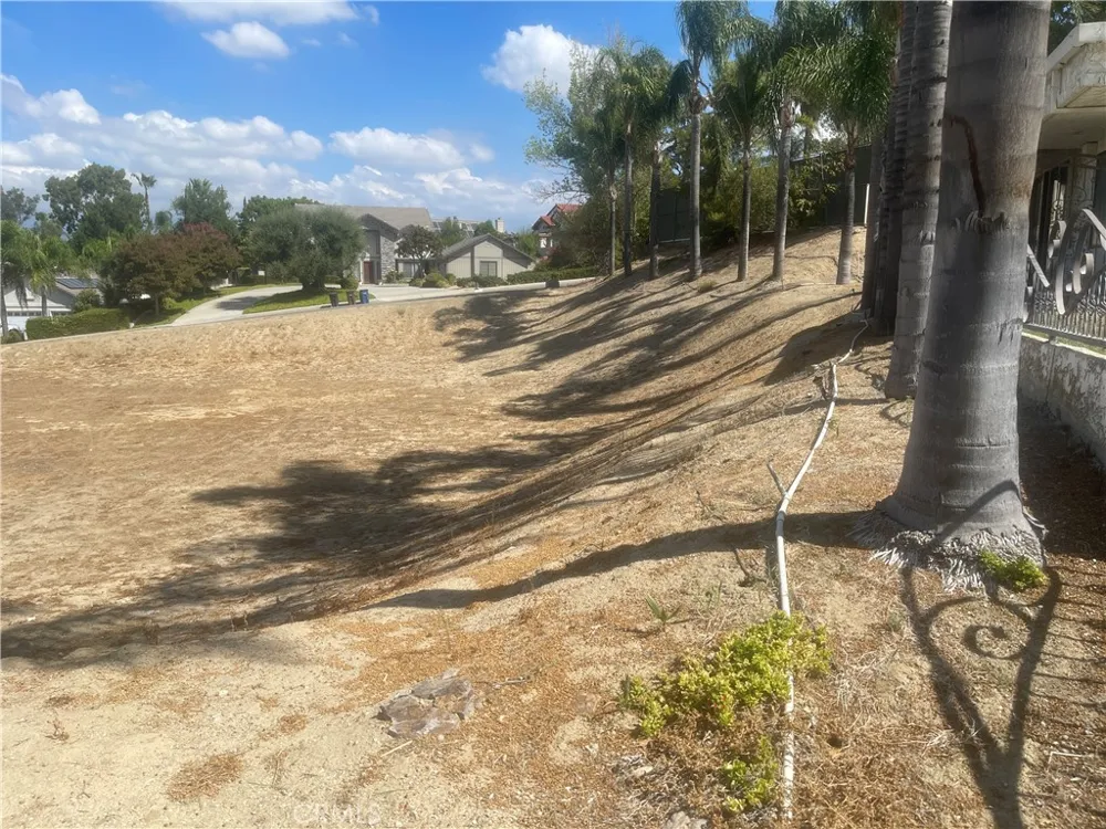 Laurelwood Colton, CA 92324