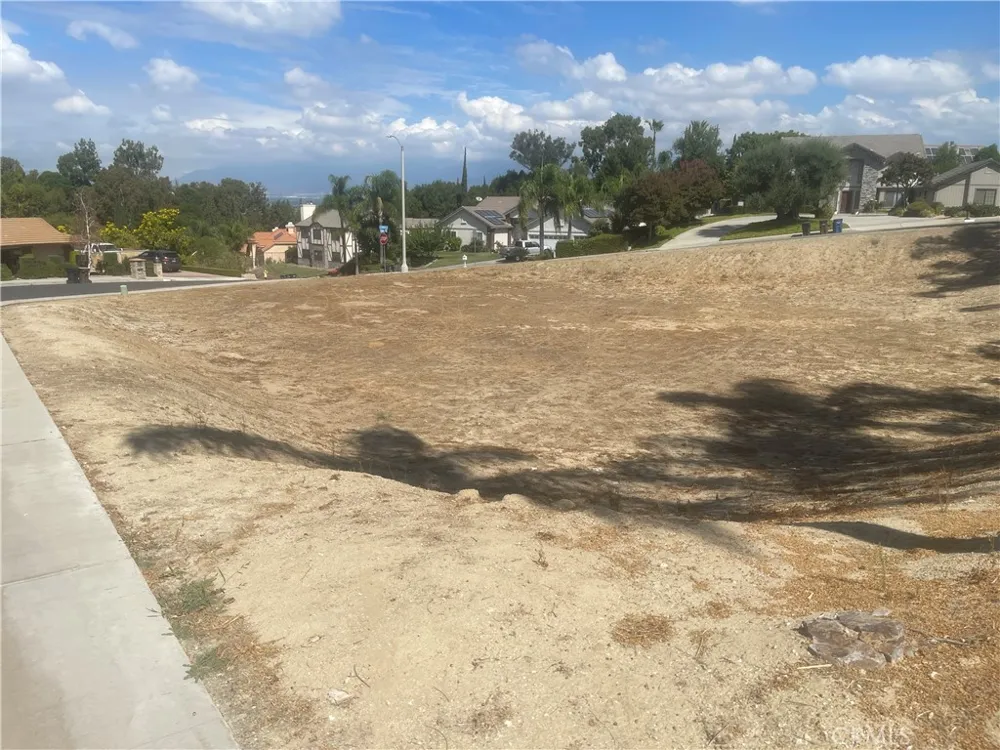 Laurelwood Colton, CA 92324