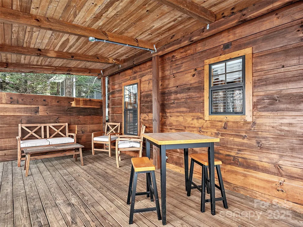 30 Boulder Drive #1 Lake Toxaway, NC 28747