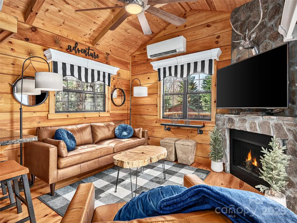 30 Boulder Drive #1 Lake Toxaway, NC 28747
