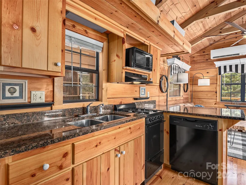 30 Boulder Drive #1 Lake Toxaway, NC 28747