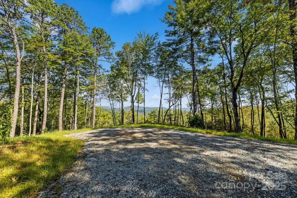 11763 Rosman Highway Lake Toxaway, NC 28747