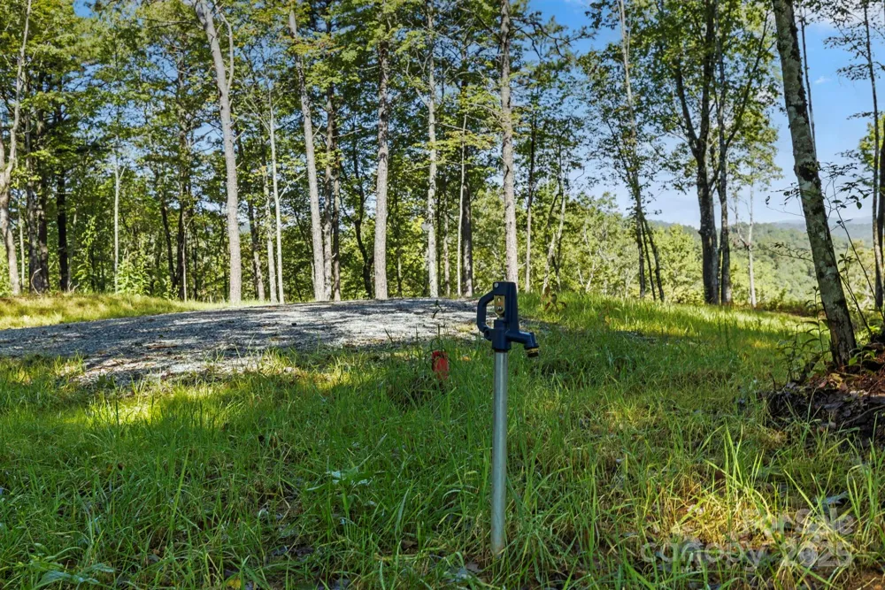 11763 Rosman Highway Lake Toxaway, NC 28747