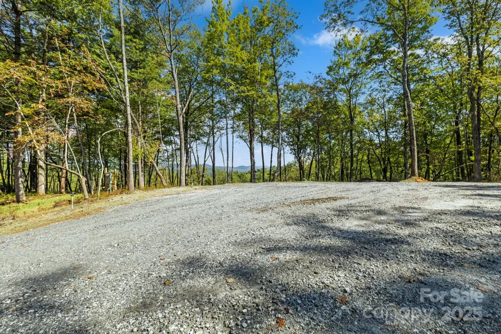 11763 Rosman Highway Lake Toxaway, NC 28747