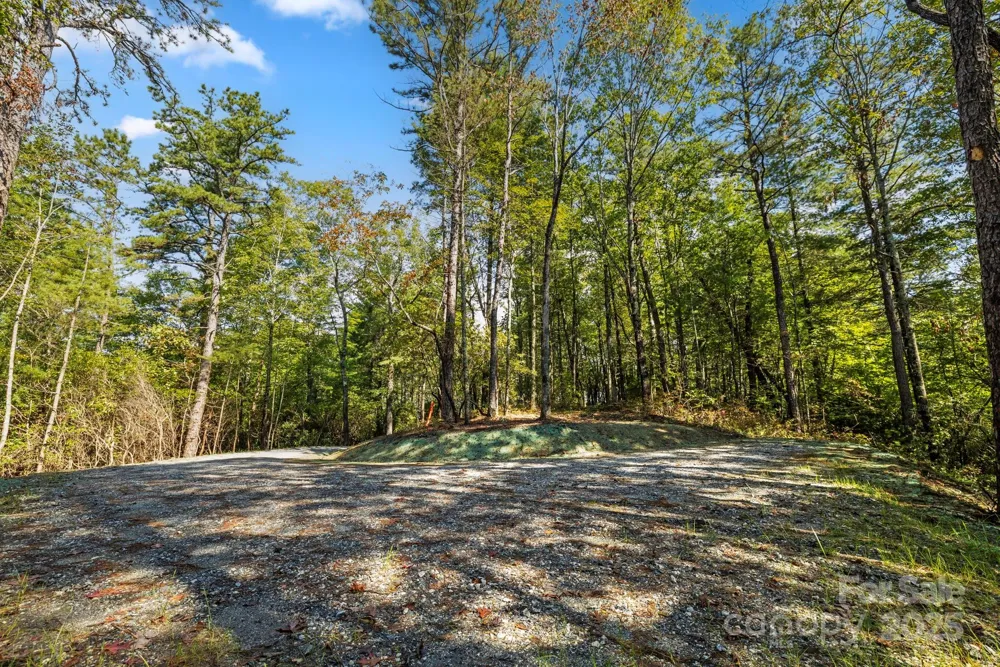 11763 Rosman Highway Lake Toxaway, NC 28747