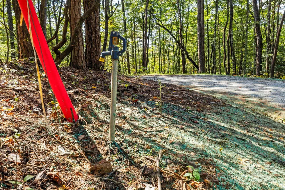 11763 Rosman Highway Lake Toxaway, NC 28747
