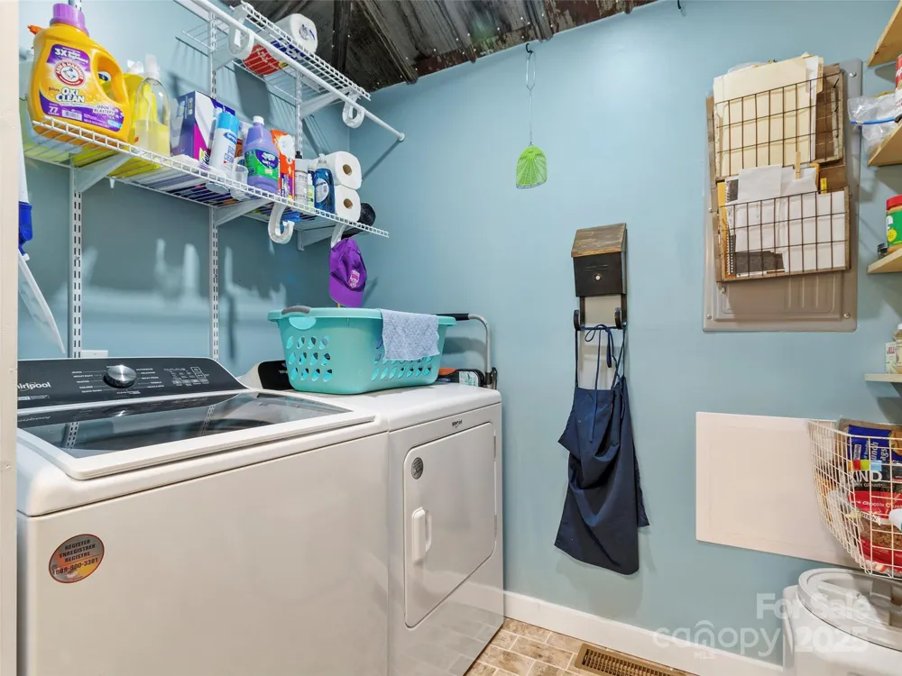 407 Terrell Drive Bakersville, NC 28705