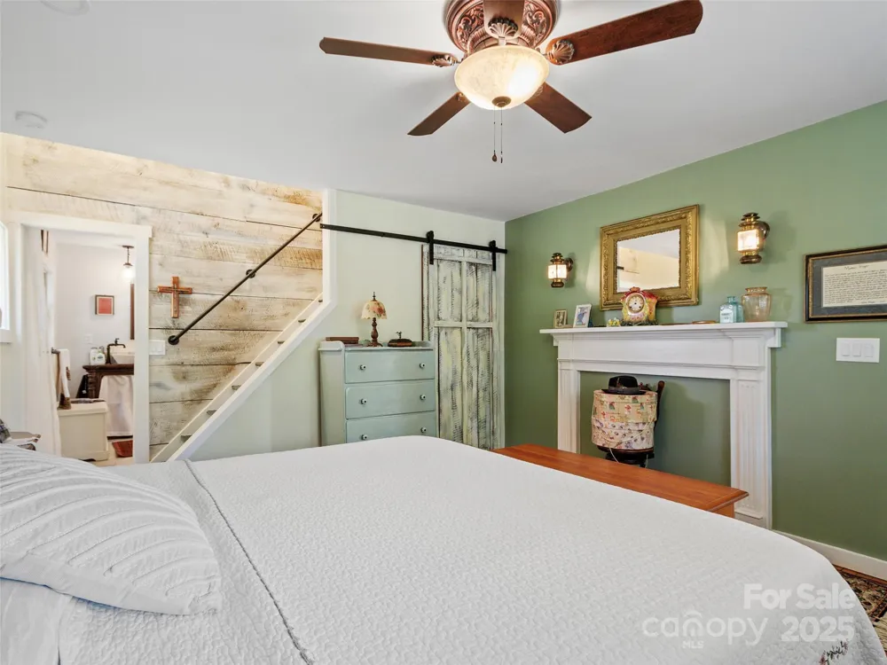 407 Terrell Drive Bakersville, NC 28705