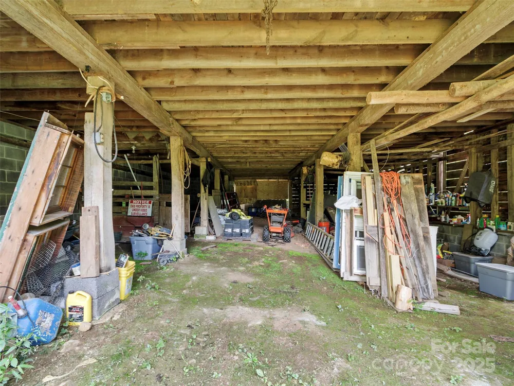 407 Terrell Drive Bakersville, NC 28705