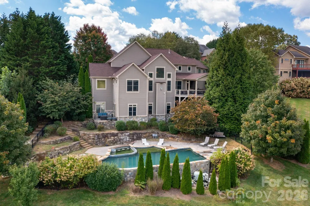 31 Bradford Vistas Drive Fletcher, NC 28732