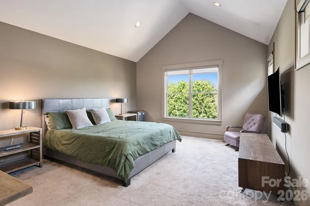 31 Bradford Vistas Drive Fletcher, NC 28732