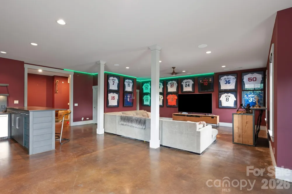 31 Bradford Vistas Drive Fletcher, NC 28732