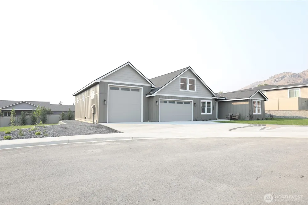 15009 Allison Place Entiat, WA 98822