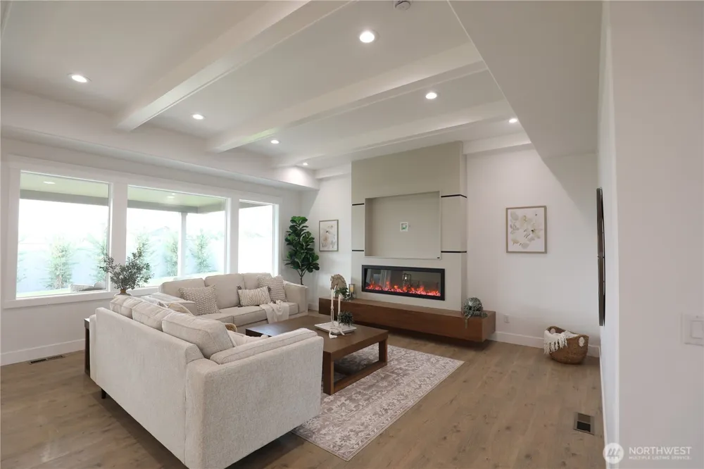 15009 Allison Place Entiat, WA 98822