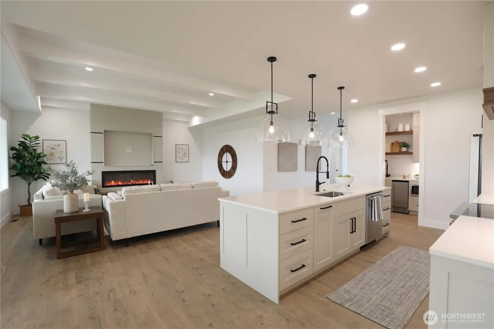 15009 Allison Place Entiat, WA 98822