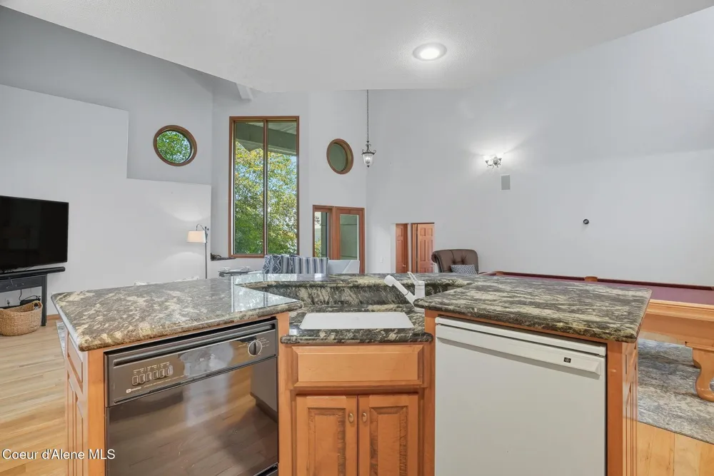 5144 S Seeweewana Court Harrison, ID 83833