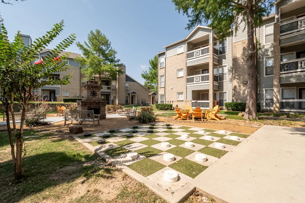 3391 WESTERN CENTER BOULEVARD Fort Worth, TX 76137
