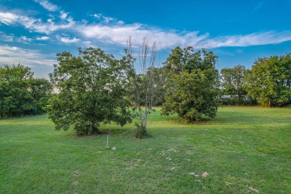 212 Country lane Malakoff, TX 75148