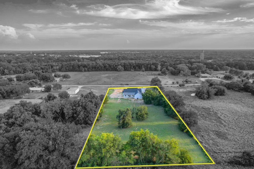 212 Country lane Malakoff, TX 75148