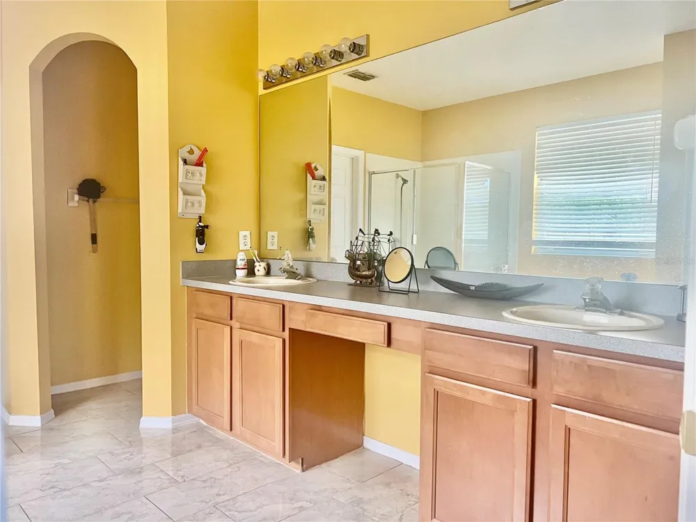 13315 DAFFODIL WAY Astatula, FL 34705