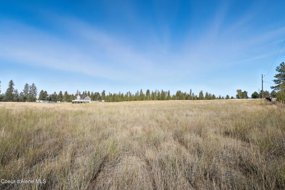 NNA W Elm Lane Medical Lake, WA 99022