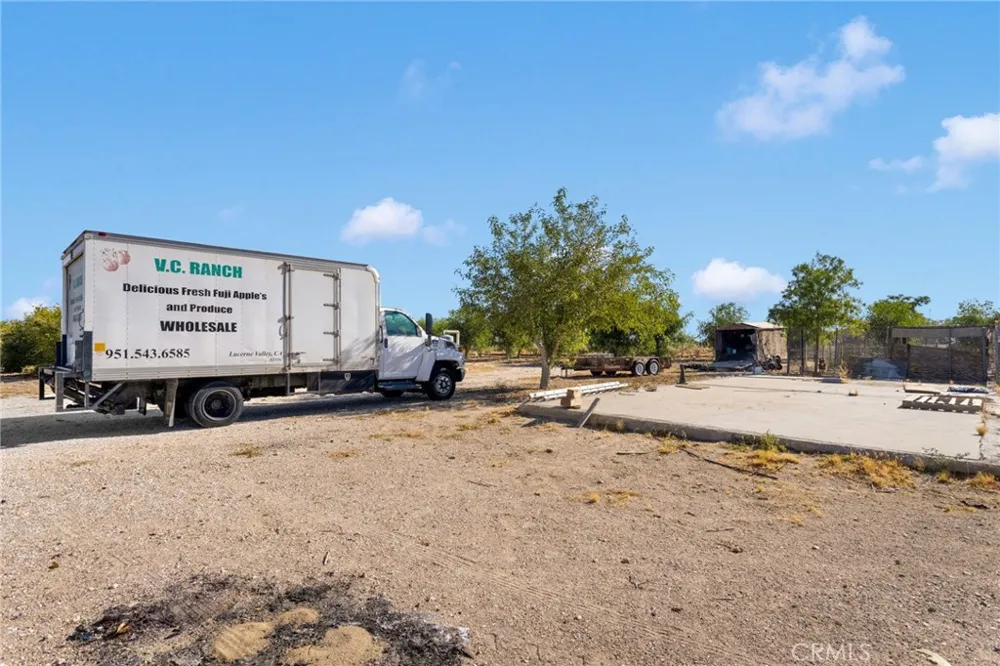 10099 Highland Avenue Lucerne Valley, CA 92356