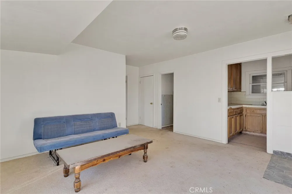 10099 Highland Avenue Lucerne Valley, CA 92356
