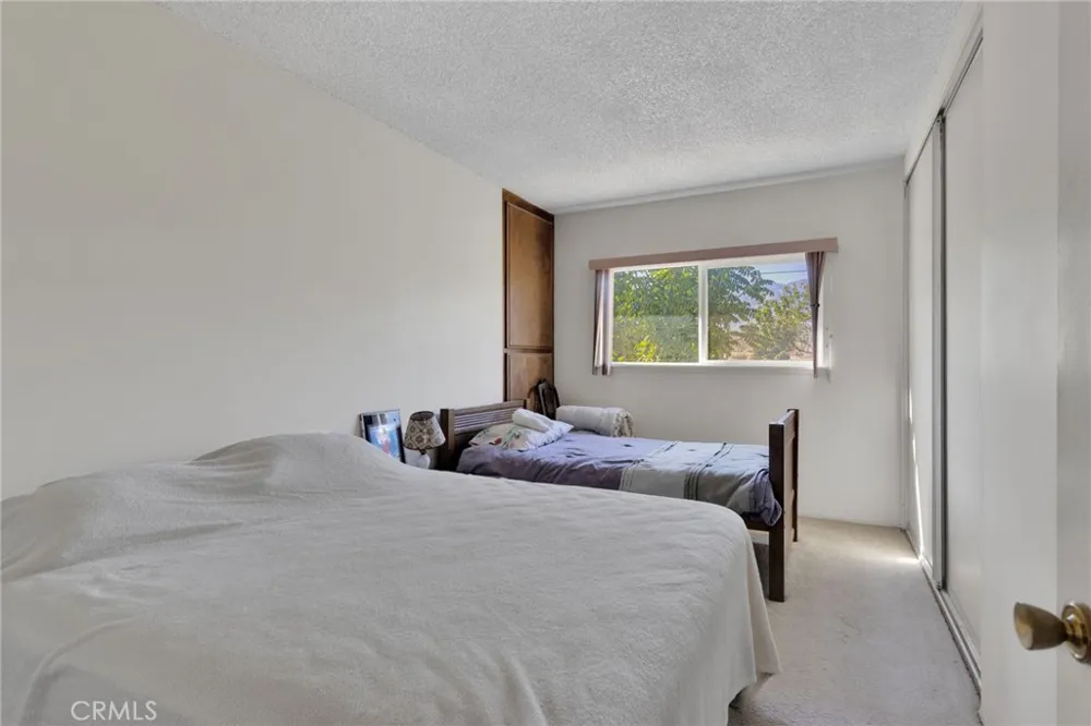 10099 Highland Avenue Lucerne Valley, CA 92356