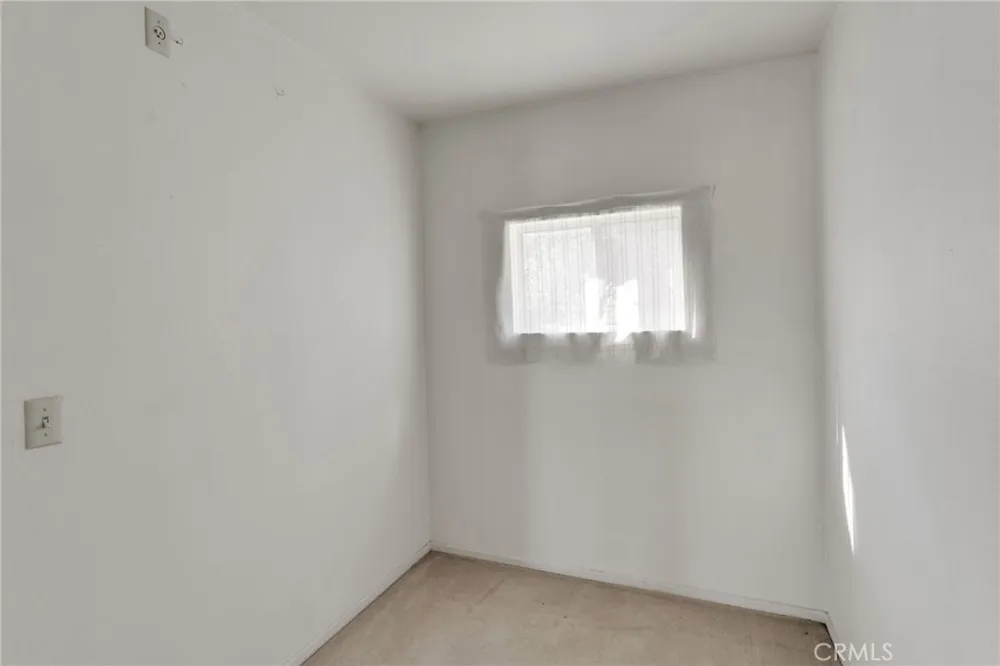 10099 Highland Avenue Lucerne Valley, CA 92356